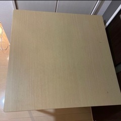 ダイニングテーブル　75cm　木目調　四角の画像