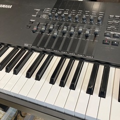 Yamaha MOTIF XF8 88鍵 シンセサイザー　完動品の画像