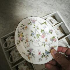 「未使用品」茶器セットとビールグラス20個の画像