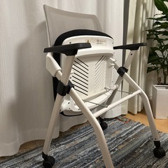 折りたたみオフィスチェアの画像