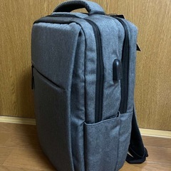 【新品】ビジネスリュック　グレーの画像