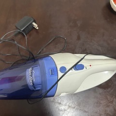 コンパクト掃除機の画像
