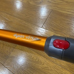 dyson v8 fluffy ジャンクの画像