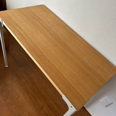 ３点セット、机椅子、噴霧器　　　美品　無印良品　コンパクトデスクの画像