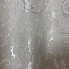 カーテンの画像