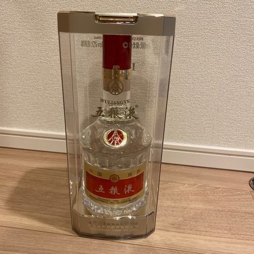 五粮液 (ゴリョウエキ) WULIANGYE 白酒 500ml 52% 未開封