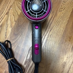 ドライヤーの画像