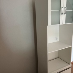 食器棚の画像