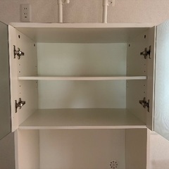 食器棚の画像