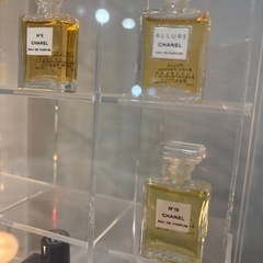 CHANEL 香水ミニボトルの画像