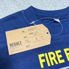 【新品】RESULT 消防車プリント Tシャツ 130サイズの画像