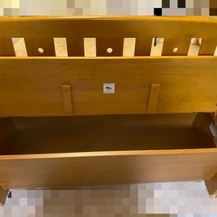 収納付き木製ベンチの画像