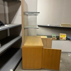 無料で差し上げます。小型商品陳列棚　その3 ガラス棚　の画像