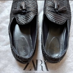 ZARA タッセル ローファー28.0cmの画像