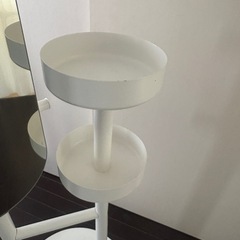 IKEA ミラー 小物入れ付の画像