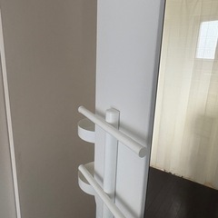 IKEA ミラー 小物入れ付の画像