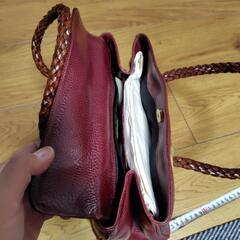 革製ハンドバックの画像