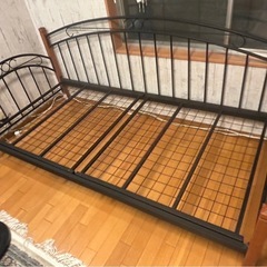 シングルサイズベッドフレーム ソファベッド兼用の画像