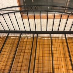 シングルサイズベッドフレーム ソファベッド兼用の画像