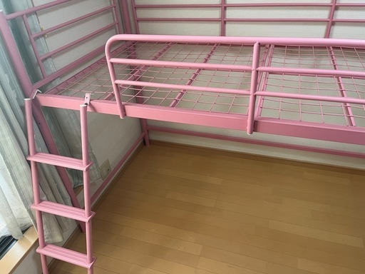 可愛いピンク色♪ ハイタイプロフトベッド　ロフトベッド　子供大人用　スチールベッド　ピンクベッド