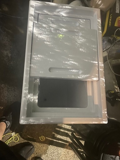 冷凍ストッカー