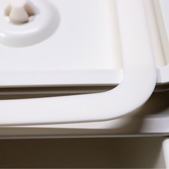 MUJI 無印良品 ポリプロピレン 保存容器になるバルブ付 弁当箱 白レクタングラー 325ml（美品）の画像
