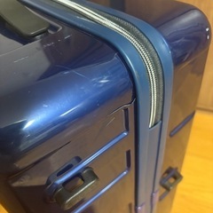 キャリーケースの画像