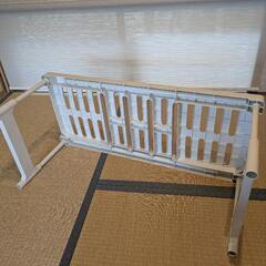 伸縮できるニトリラックの画像