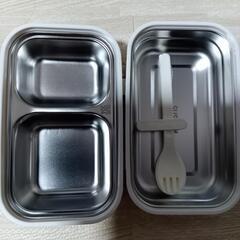 大きい　お弁当箱の画像