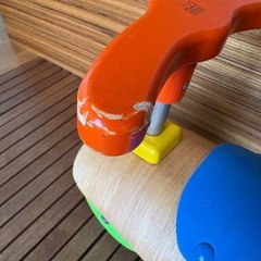 三輪車、キッズバイク、木のおもちゃの画像