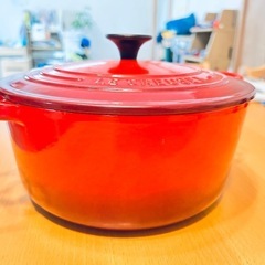 ル・クルーゼ ココットロンド 22cm 赤の画像