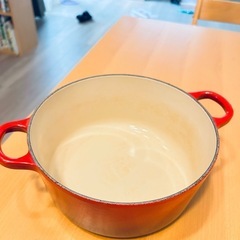 ル・クルーゼ ココットロンド 22cm 赤の画像