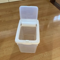 値下げ8／24まで　10キロ　米びつ　米ケースの画像