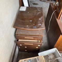 引き取りに来てくださる方限定化粧台の画像
