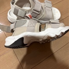 ナイキ サンダルの画像