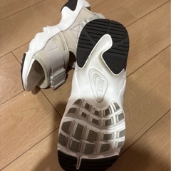 ナイキ サンダルの画像