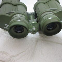 自衛隊か　アメリが軍歌わかりませんが　古い双眼鏡　重いですのでの画像