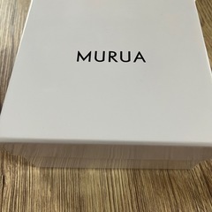 値下げしました‼️超美品MURUA折財布💓の画像