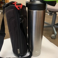 TIGERステンレス水筒と水筒カバーのセットの画像