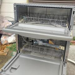 TOTO製 食洗機の画像