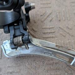【8/22まで】Shimano 105 5700シリーズ　STI・FD、グループ外ブレーキキャリパー3点セットの画像