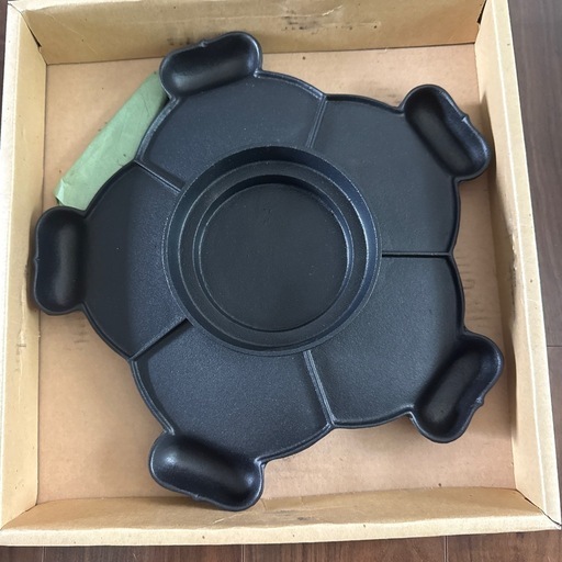 焼肉　ジンギスカン　
南部鉄器　義経鍋　未使用