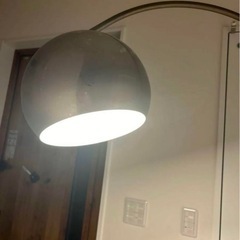 廃盤　IKEA ROXMO アーチ型フロアランプ フロアラトの画像
