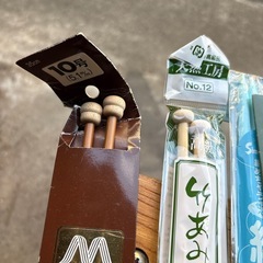 編み棒のセットの画像