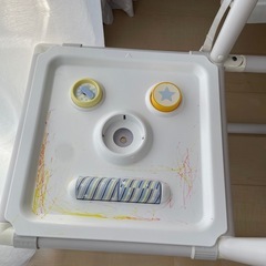 子供用滑り台、ブランコの画像