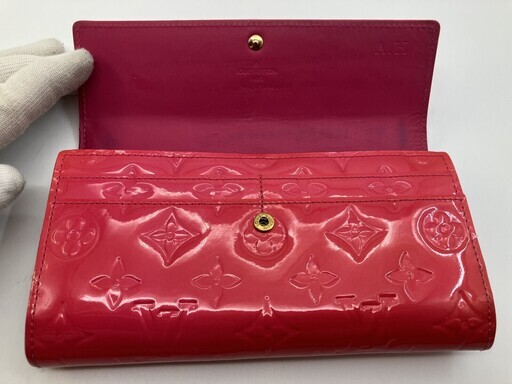 ルイヴィトン ヴェルニ ポルトフォイユ・サラ 2つ折り長財布 19×10.5cm 箱・袋付き 正規品 本物保証 送料無料