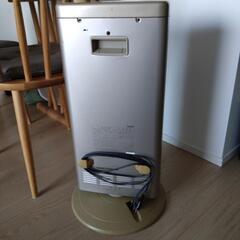 SANYO　ハロゲンストーブの画像