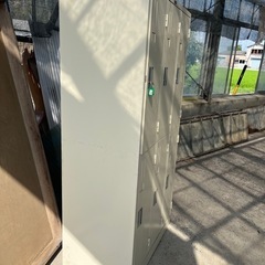 ロッカーの画像