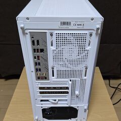 （沖縄在住で現金払いなら1万円引き）AMDゲーム特化CPU＆RX7800XT　白くてオシャレな高性能ゲーミングPCの画像