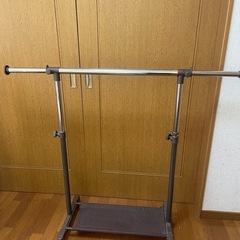 ハンガーラック（受付終了）の画像